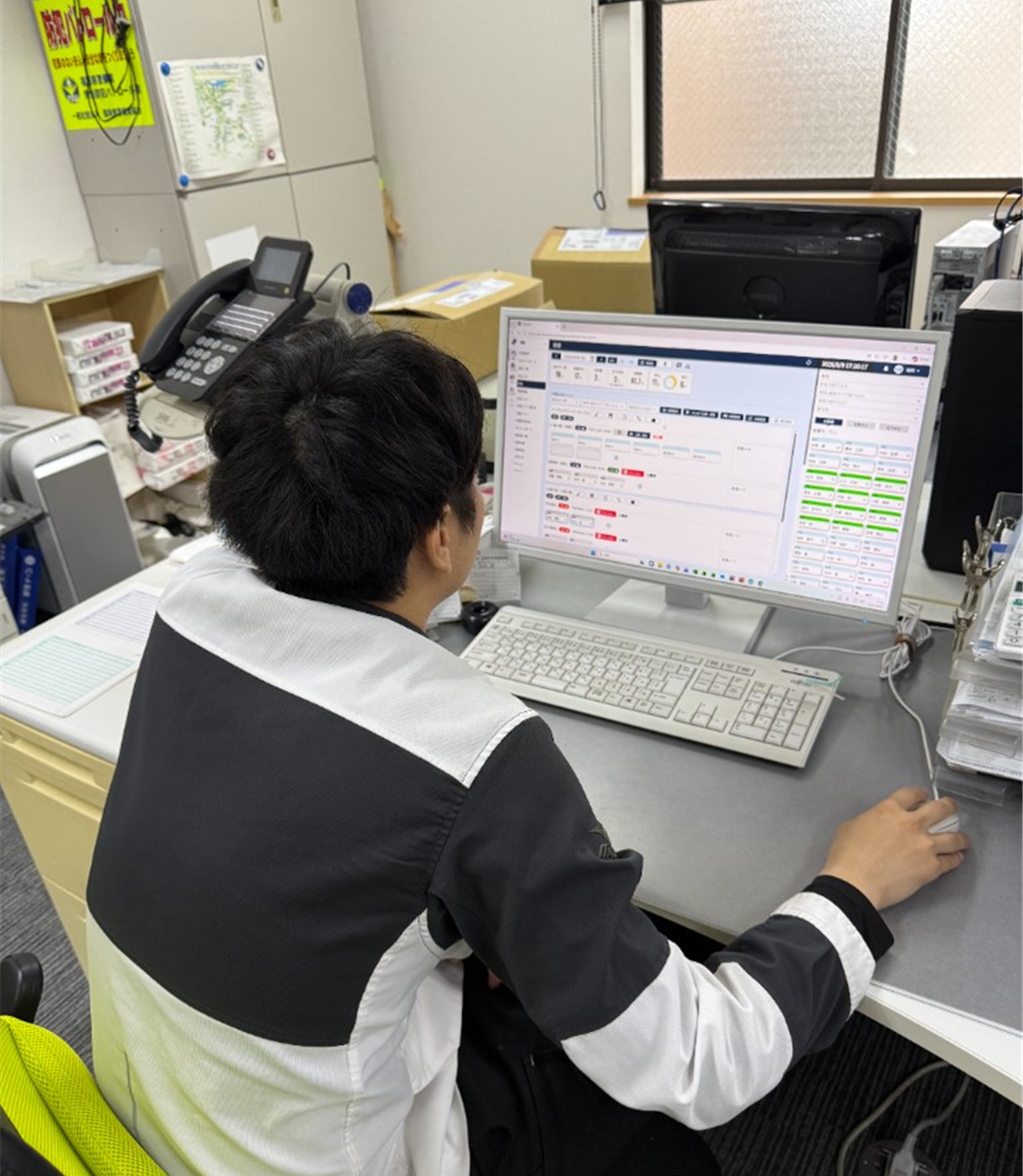 KOMAINUによる勤務連絡の確認